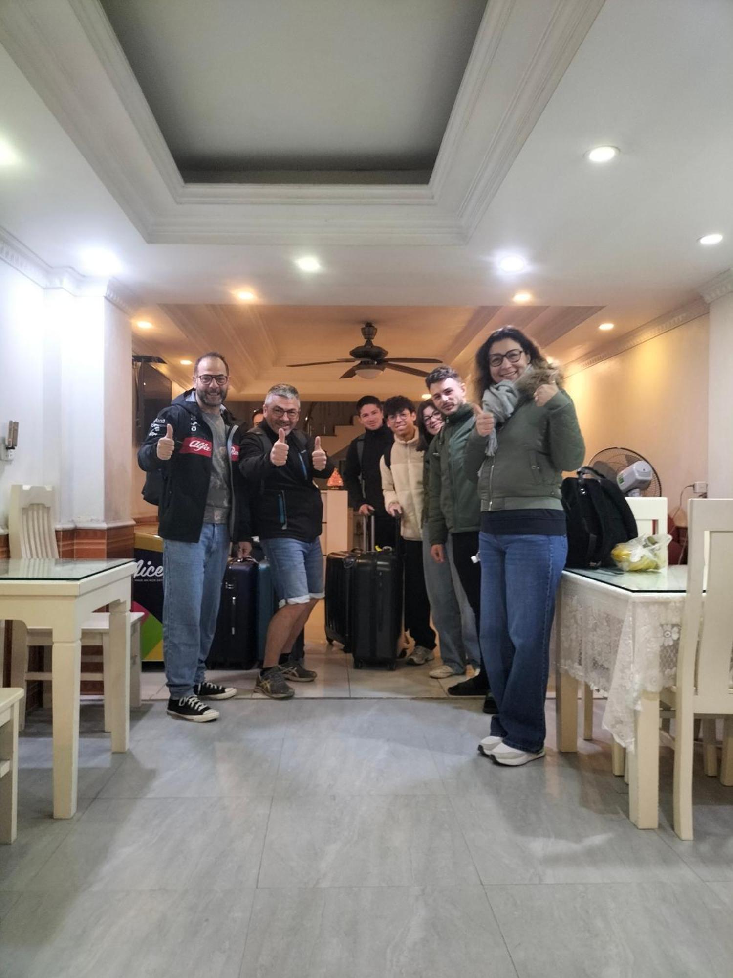 Roma Hotel Noi Bai Airport Hanoi Dış mekan fotoğraf