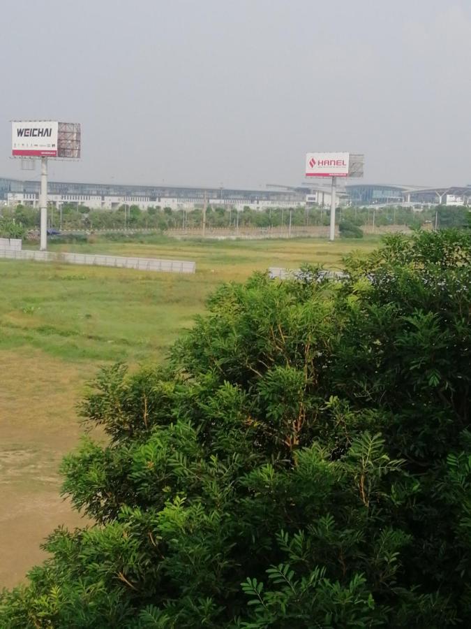 Roma Hotel Noi Bai Airport Hanoi Dış mekan fotoğraf